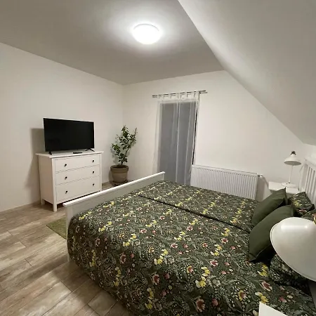 Apartment Taverna *