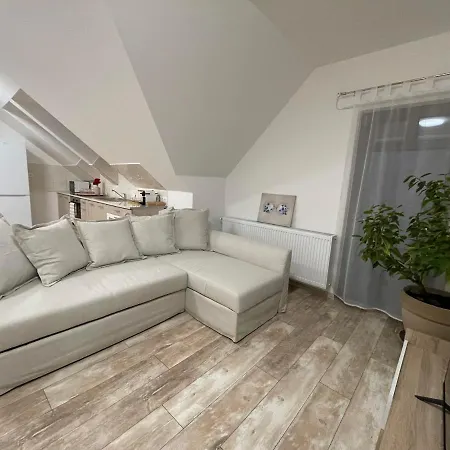 Apartment Taverna Monor