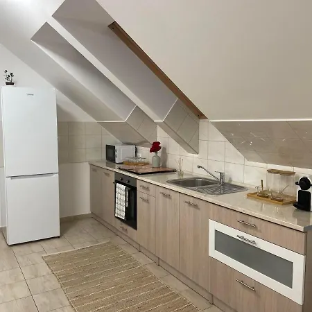Apartment Taverna